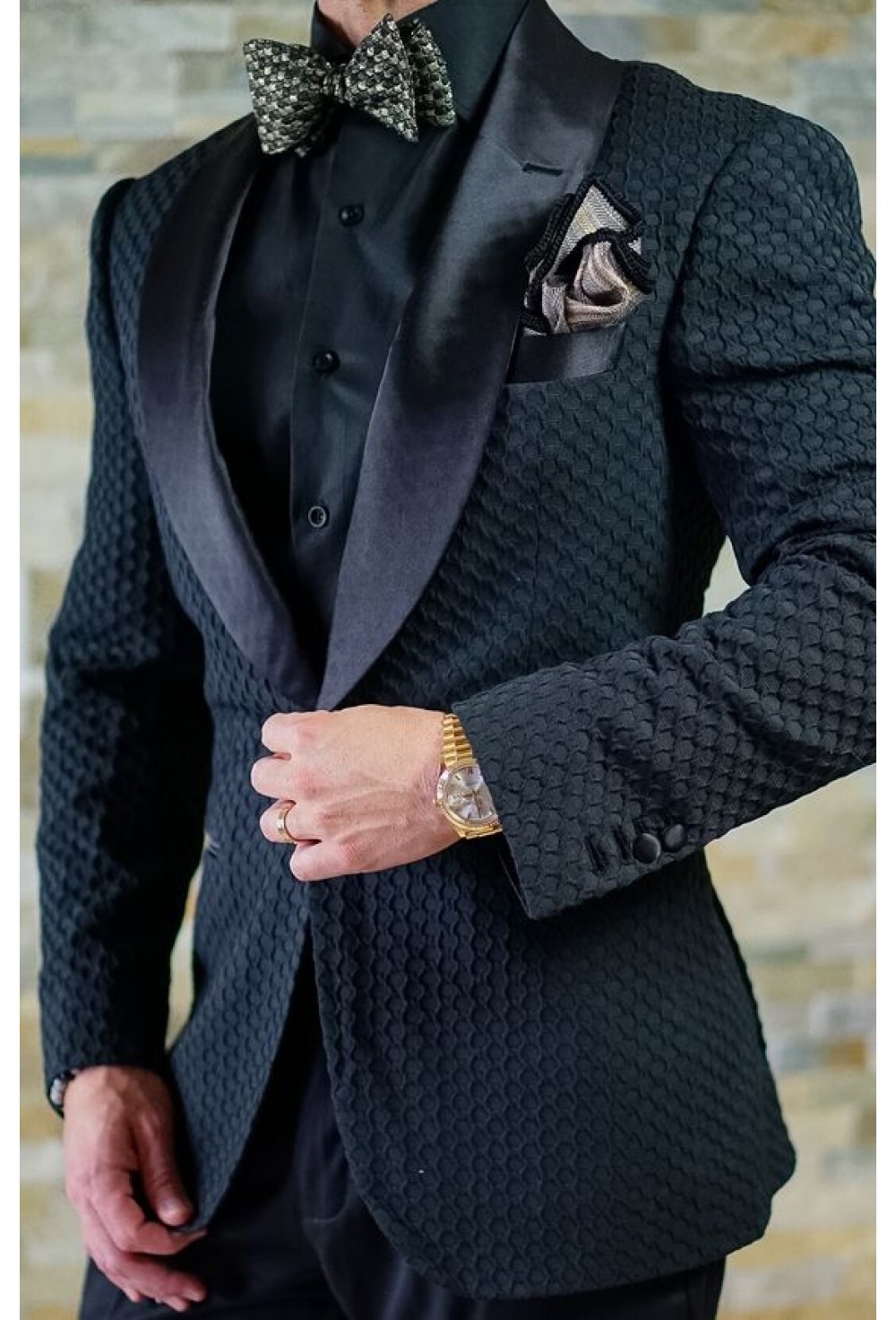 Honey-comb black suit