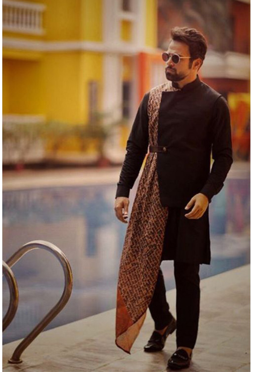 Attached stall jacket kurta