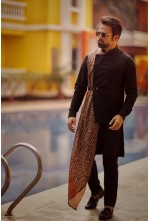 Attached stall jacket kurta